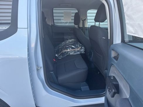 New 2025 Ford Maverick XL image 32