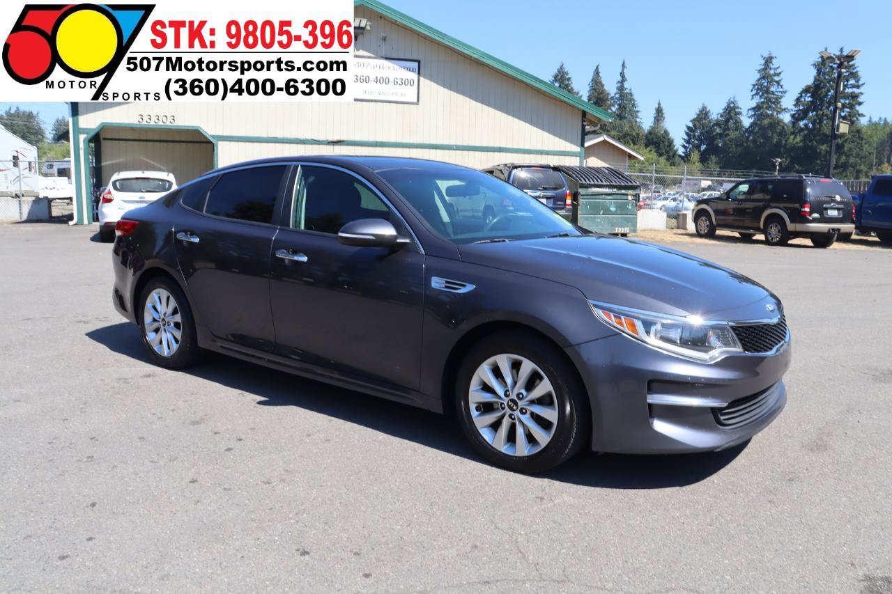 Used 2017 Kia Optima LX w/ Option Group 014 FWD image 10
