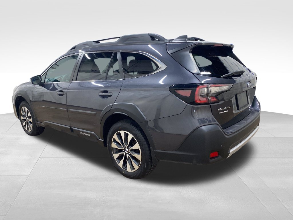 Certified 2024 Subaru Outback Limited AWD/4WD image 2