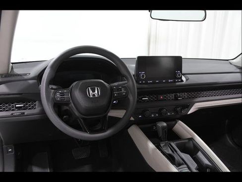 Used 2024 Honda Accord EX image 6