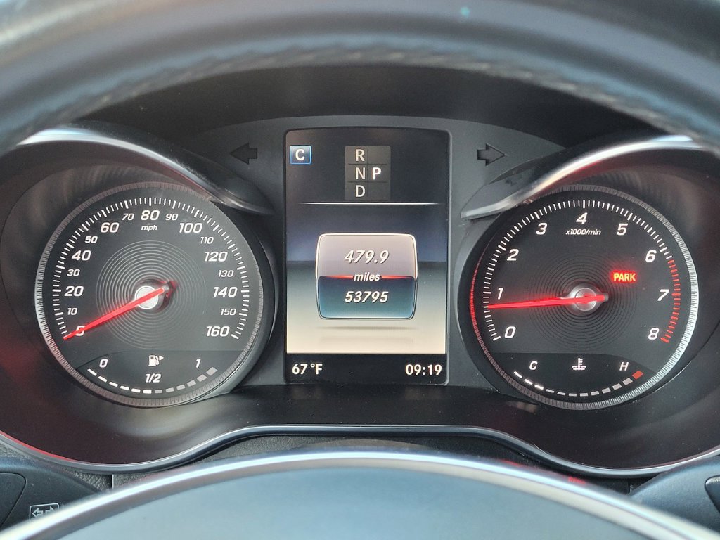 Used 2018 Mercedes-Benz GLC 300 4MATIC image 10