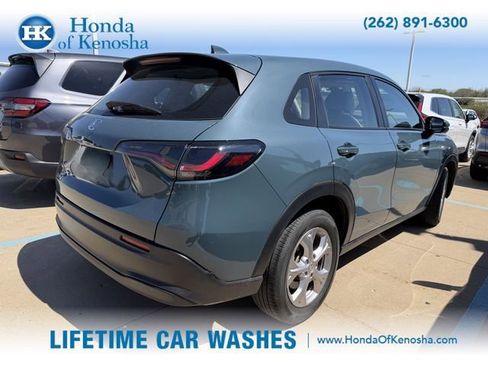 Used 2024 Honda HR-V LX image 2