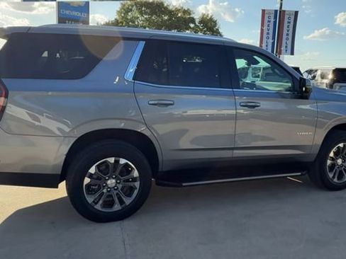 Used 2026 Chevrolet Tahoe LT w/ Comfort Package RWD image 9