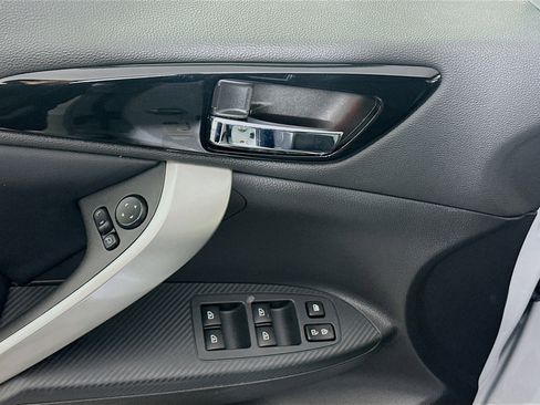 Used 2024 Mitsubishi Eclipse Cross SEL image 15