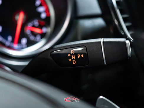 Used 2018 Mercedes-Benz GLS 550 550 4MATIC w/ Driver Assistance Package image 29