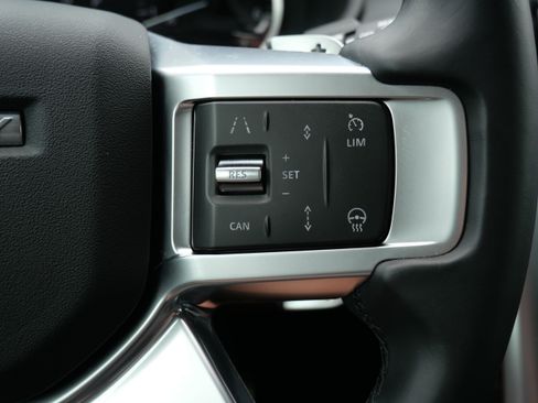 Used 2023 Land Rover Discovery S R-Dynamic AWD/4WD image 29