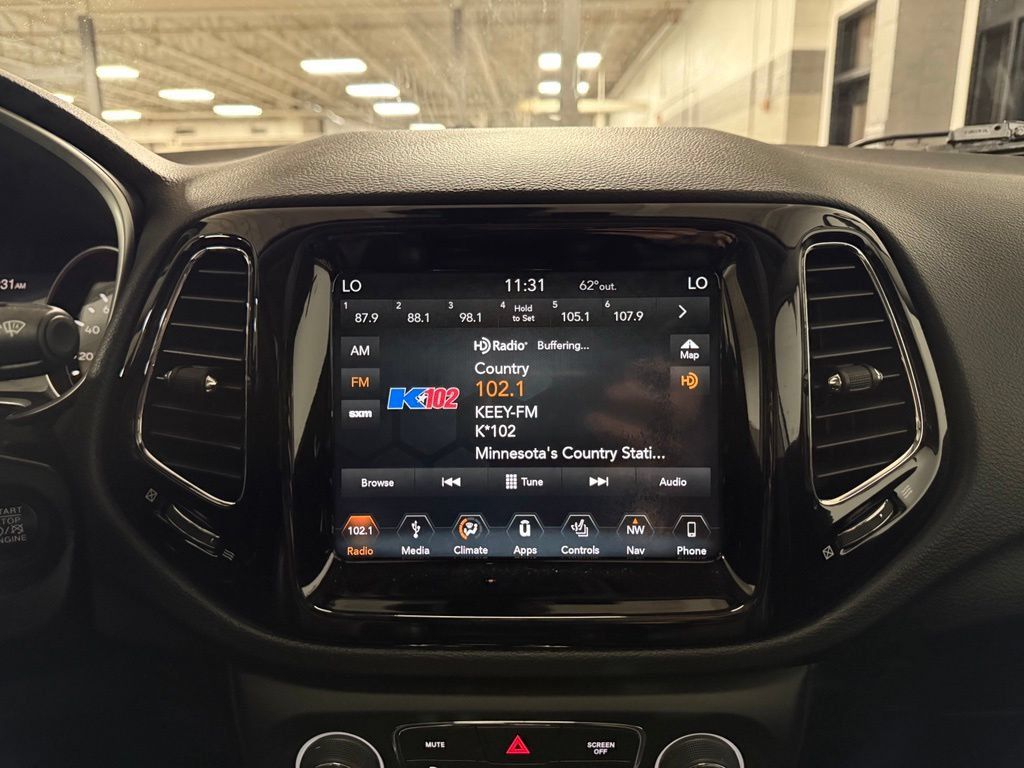 Used 2019 Jeep Compass Limited w/ Advanced Safety Group AWD/4WD image 12