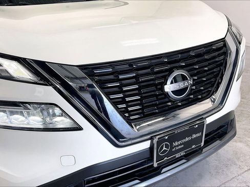Used 2023 Nissan Rogue SL AWD/4WD image 30