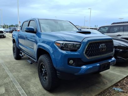 Used 2019 Toyota Tacoma TRD Sport w/ Technology Package