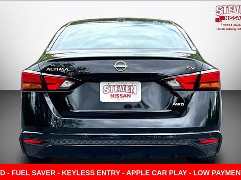Used 2024 Nissan Altima 2.5 SV AWD/4WD image 5
