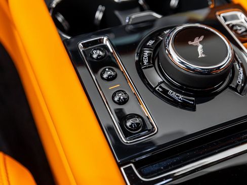 New 2026 Rolls-Royce Cullinan image 27