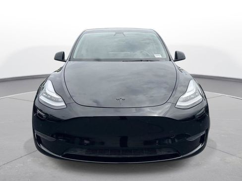 Used 2021 Tesla Model Y Long Range AWD/4WD image 3