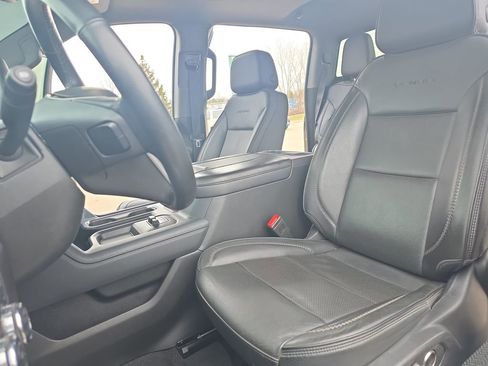 Used 2024 GMC Sierra 2500 Denali w/ Denali Reserve Package image 15