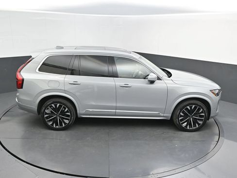 Certified 2026 Volvo XC90 B6 Ultra AWD/4WD image 28