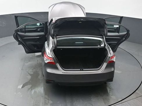 Used 2019 Toyota Camry LE w/ Convenience Package FWD image 45