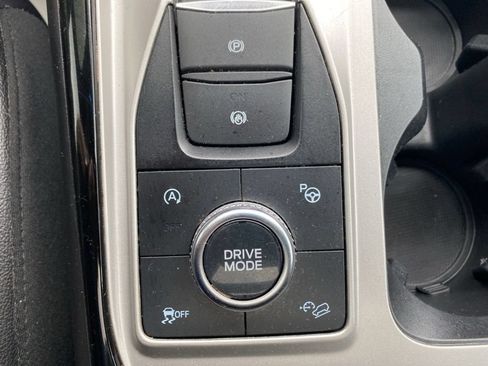 Used 2022 Ford Explorer ST w/ Equipment Group 401A AWD/4WD image 32