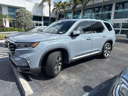 Used 2024 Honda Pilot Elite image 7