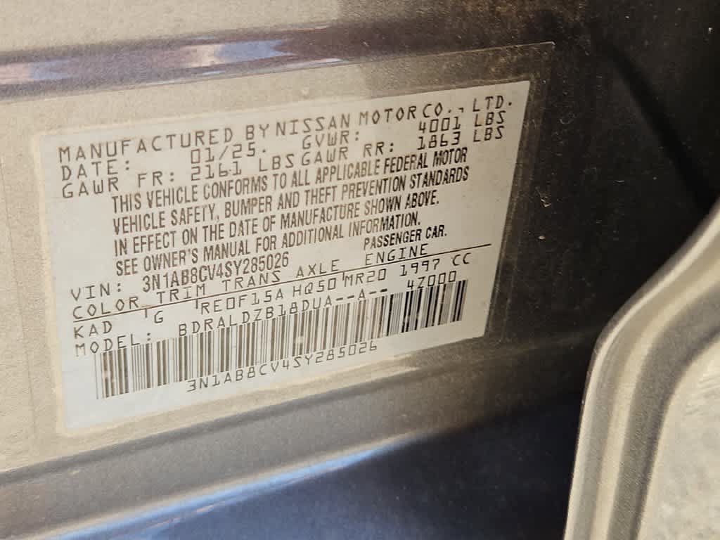 Used 2025 Nissan Sentra SV FWD image 15