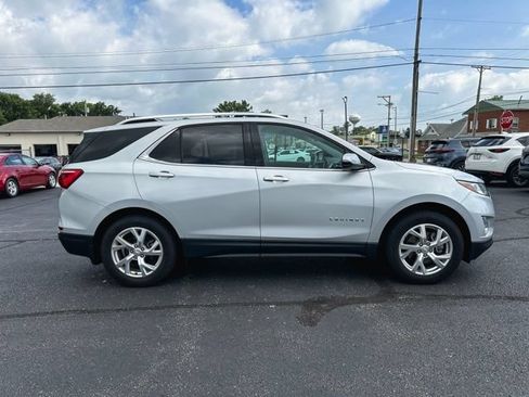 Used 2018 Chevrolet Equinox LT FWD image 9