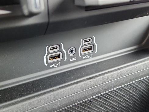 New 2026 RAM 3500 Big Horn AWD/4WD image 22
