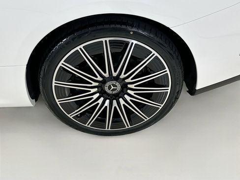 New 2026 Mercedes-Benz CLE 300 4MATIC Coupe image 33