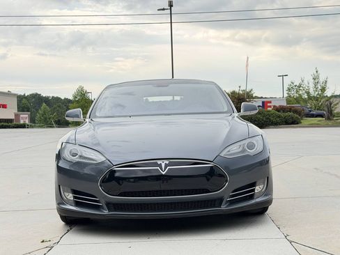 Used 2012 Tesla Model S RWD image 2