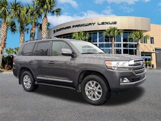 Used 2021 Toyota Land Cruiser video 2