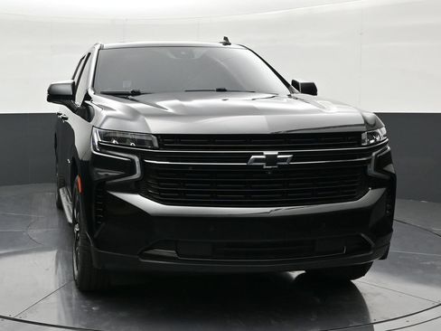 Used 2024 Chevrolet Tahoe RST w/ Luxury Package RWD image 8
