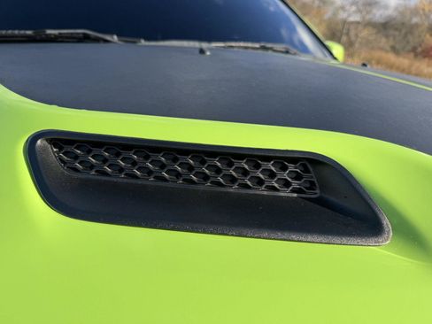 Used 2017 RAM 1500 Sport w/ Sublime Green Sport Package image 17