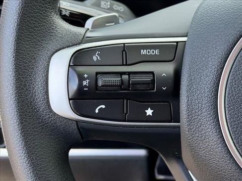 Used 2023 Kia Sportage LX AWD/4WD image 18