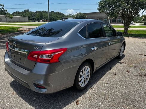 Used 2019 Nissan Sentra SV FWD image 6