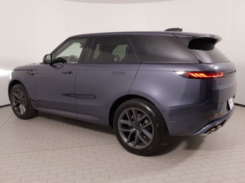 Used 2026 Land Rover Range Rover Sport Autobiography AWD/4WD image 18