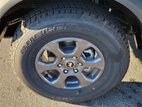 New 2025 Ford Bronco Big Bend image 7