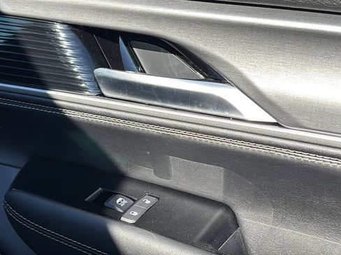 New 2026 Jeep Grand Wagoneer 4WD image 39