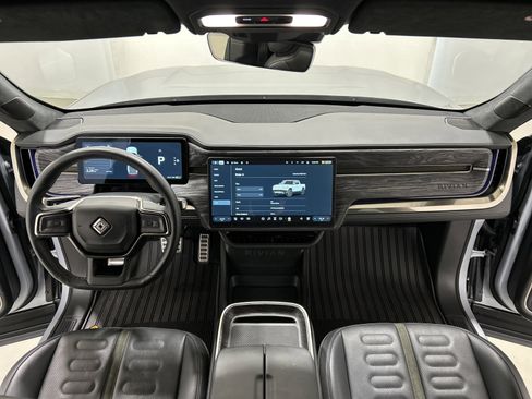 Used 2022 Rivian R1T Launch Edition image 25