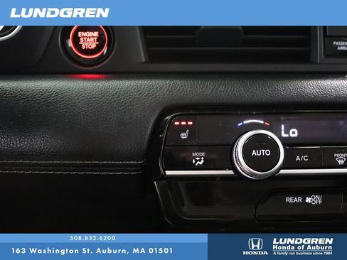 Used 2025 Honda Pilot EX-L image 28