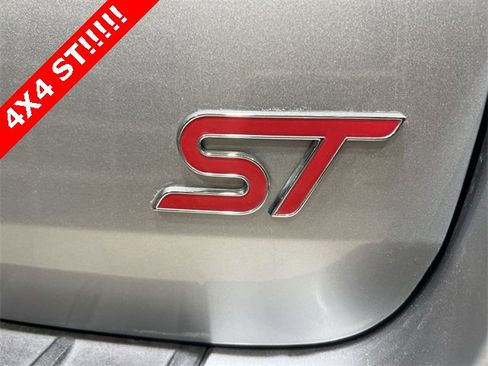 Used 2020 Ford Explorer ST w/ ST Street Pack image 38