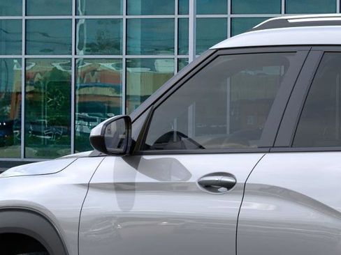 New 2026 Chevrolet TrailBlazer LT w/ LT Cold Weather Package AWD/4WD image 12