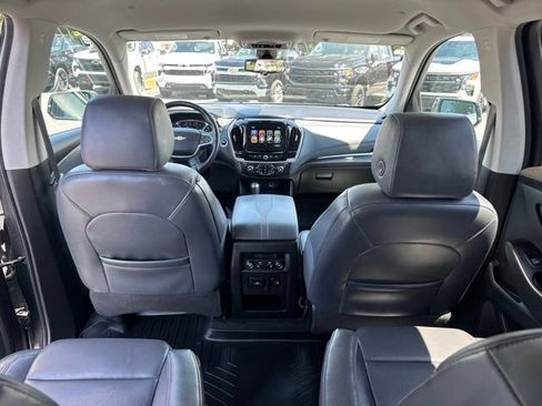 Used 2018 Chevrolet Traverse Premier AWD/4WD image 15