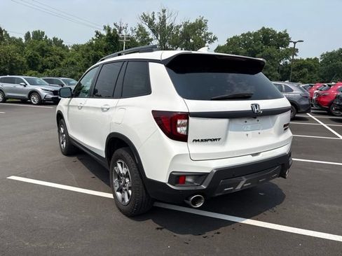 Used 2023 Honda Passport TrailSport image 8