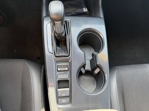 Used 2025 Honda Civic Sport image 24