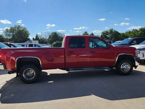 Used 2011 Chevrolet Silverado 3500 W/T image 4