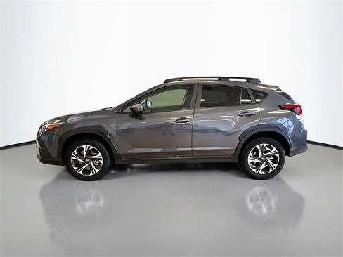 Certified 2025 Subaru Crosstrek 2.0i Premium image 3