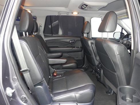 Used 2018 Honda Pilot Elite image 29