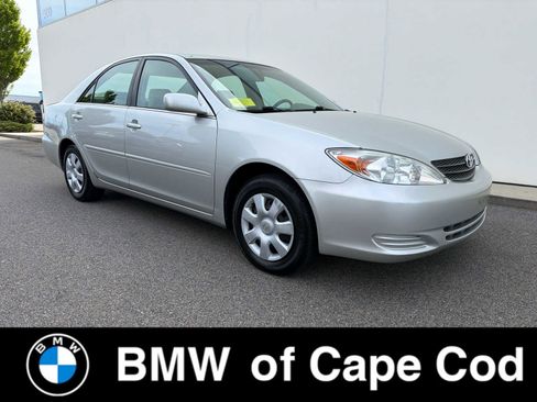 Used 2002 Toyota Camry LE FWD image 1