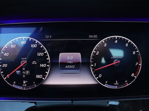 Used 2019 Mercedes-Benz E 450 4MATIC Sedan w/ Premium Package image 17