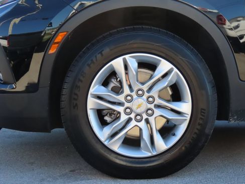 Used 2022 Chevrolet Blazer LT AWD/4WD image 15