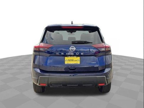 Used 2025 Nissan Rogue SV AWD/4WD image 5