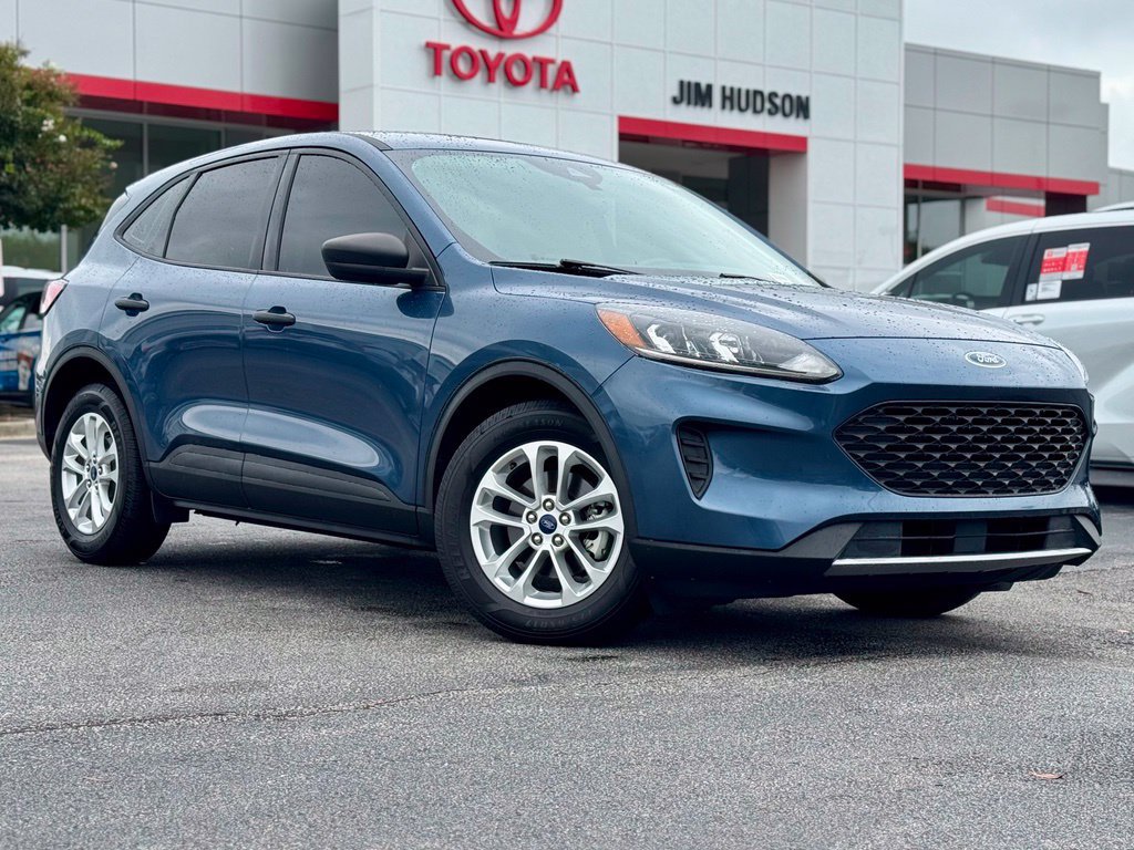 Used 2020 Ford Escape S FWD image 2