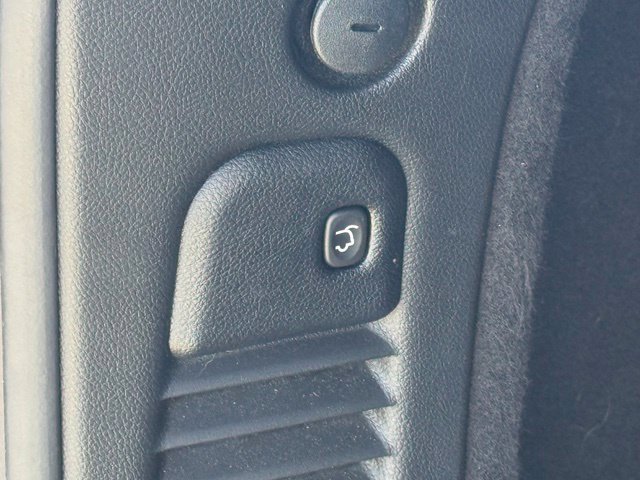 Used 2021 Dodge Durango R/T w/ Technology Group RWD image 10